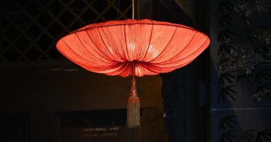 ujizz会员系统升级公告，展示新旧套餐对比图表，清晰列出权益差异